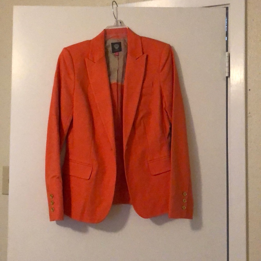 Vince Camuto suit top